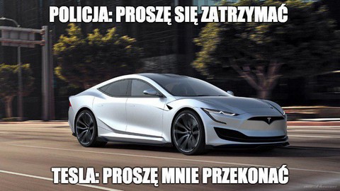 Pijany kierowca zasnął za kierownicą Tesli. Policji udało się go zatrzymać po 11 kilometrach