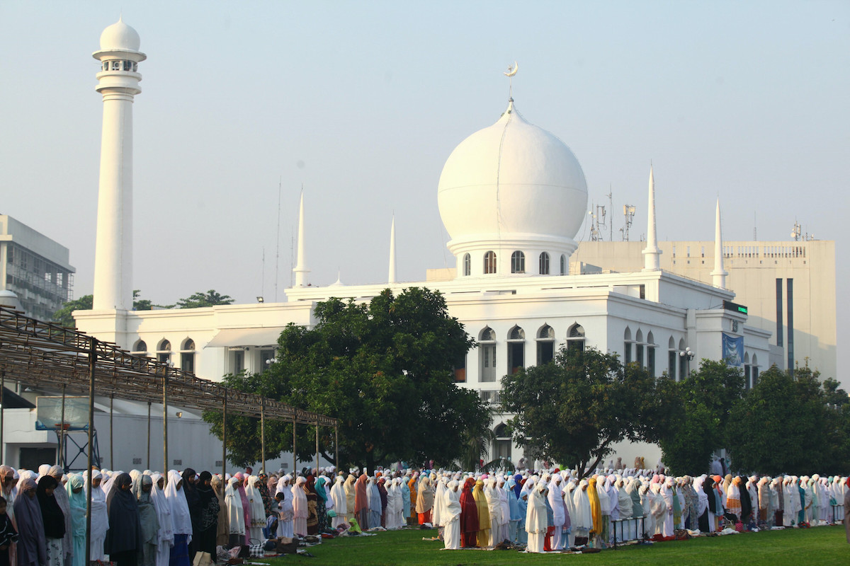 Indonezja chciała ściszyć głośniki meczetów, ale religijna opozycja jest przeciwko