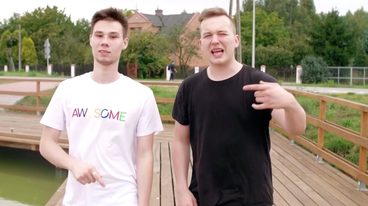 PiS mocno wjeżdża z rapowym kawałkiem o swoich rządach i 500+