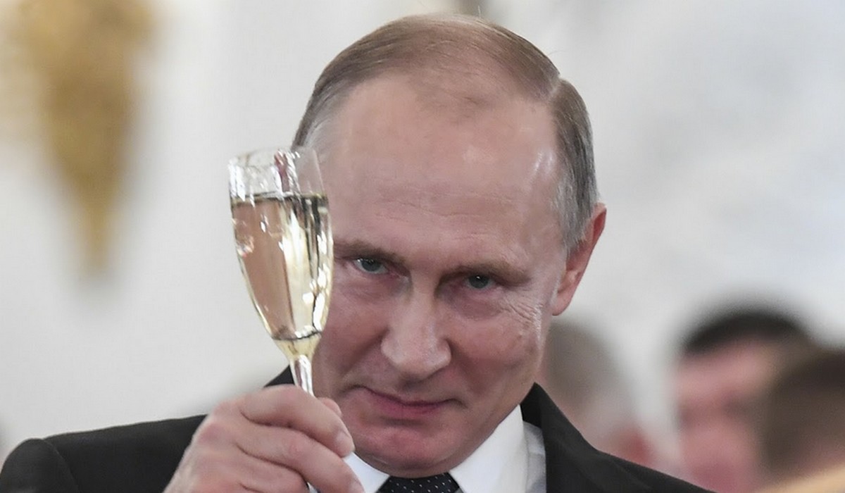 Putin diagnozuje, że alkoholizm w Rosji to duży problem, ale nie należy wprowadzać żadnych zakazów ani podwyżek cen trunków