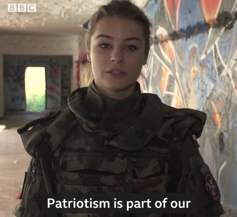 BBC o polskich szkołach z klasami mundurowymi