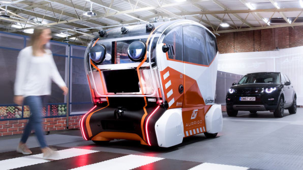 Land Rover dodaje oczy do swoich aut