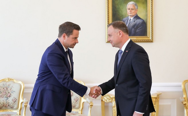 Andrzej Duda spotkał się z Rafałem Trzaskowskim. "Spotkanie miało charakter merytoryczny"