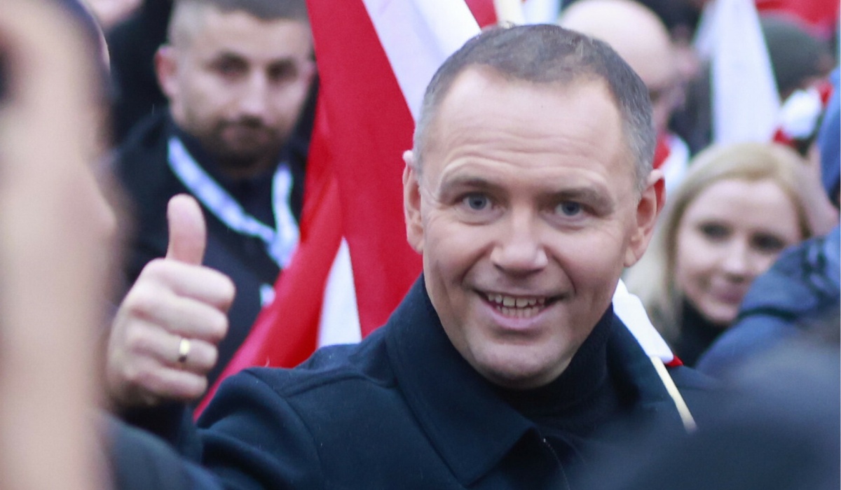 Sondaż: aż 58% badanych widzi w prezydencie Nawrockim lidera całej polskiej prawicy