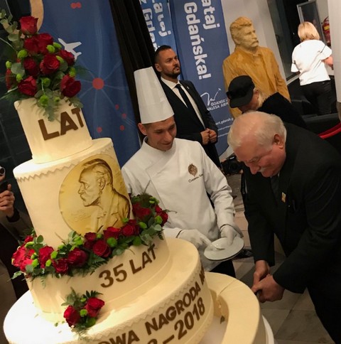 Lech Wałęsa podczas urodzin: "Wszystkich swoich gości uważam za przyjaciół. Mój czas dobiega do końca"