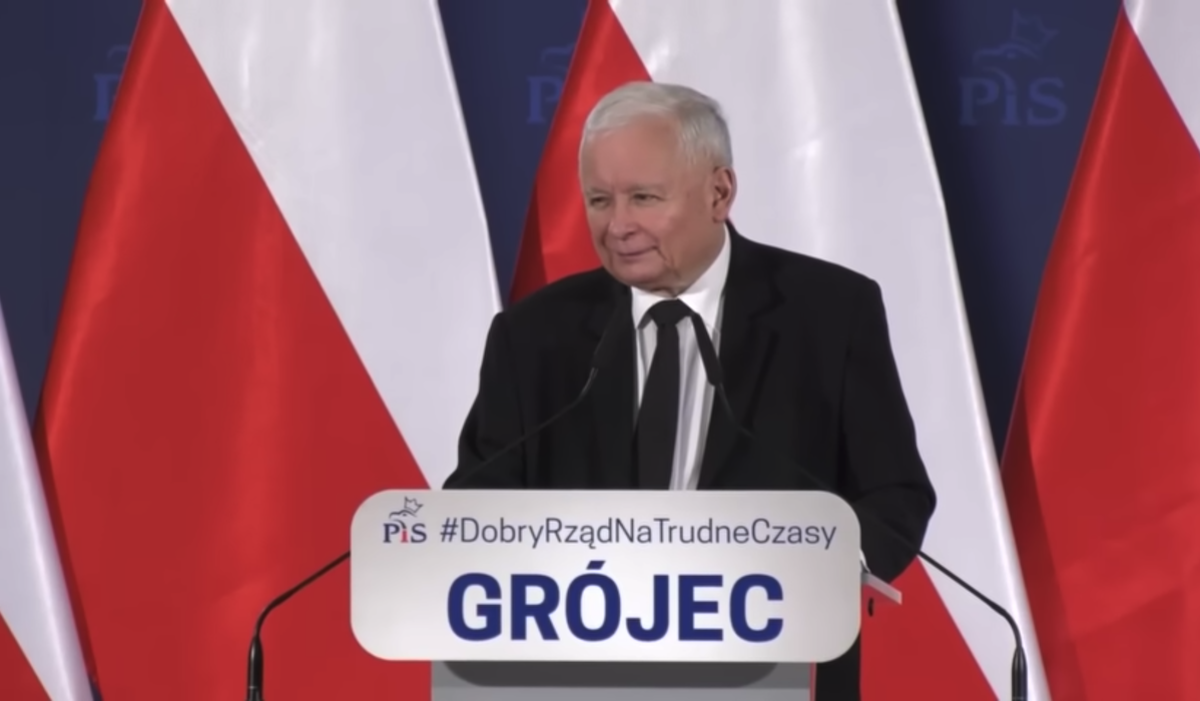 Wzruszony Kaczyński zapewnił wyborcę o trwaniu przy Maryi: "jestem tylko skromnym prezesem, ale i sługą"