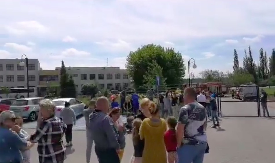 Strzelanina w szkole w Brześciu Kujawskim. Były uczeń ranił dwie osoby