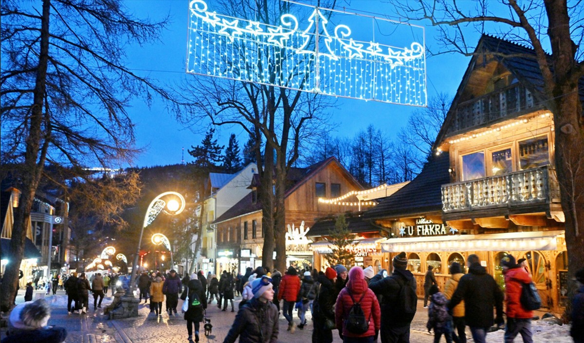 Mieszkańcy Zakopanego wściekli się, że muszą płacić za oglądanie dekoracji świątecznych w parku