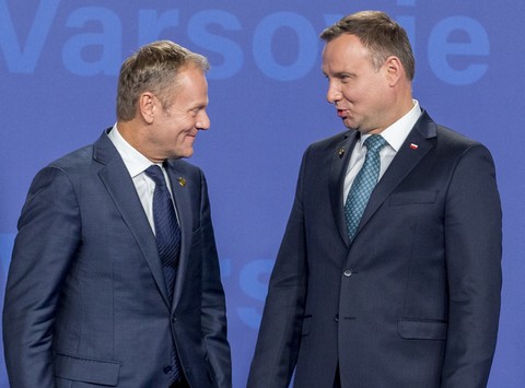 Duda: "Bardziej po drodze mi z Donaldem Trumpem, niż z Donaldem Tuskiem":duda::trump: