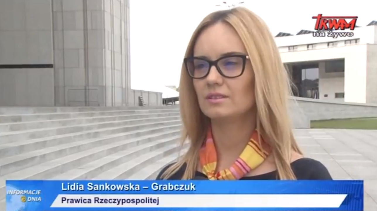 "Wstyd, hańba dla telewizji publicznej i skandal" :flushed: