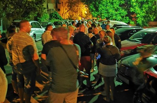 W Splicie Polacy głosowali długo po 21:00, kolejka ustawiała się przez cały dzień