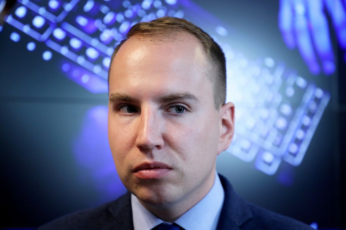 Wiceminister cyfryzacji, Andruszkiewicz, weźmie się ostro za cyfrowe korporacje, ale tylko polskie xD