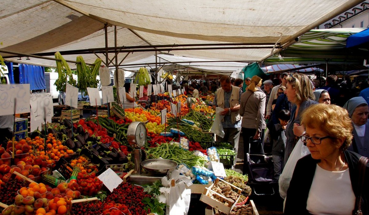 Badanie: 70 procent klientów to smart shopperzy