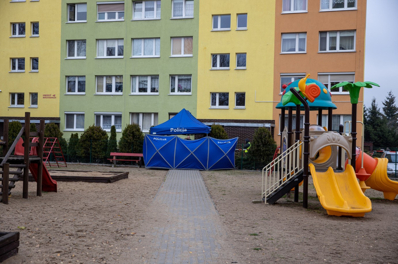 WP: przełomowy fakt w sprawie zastrzelenia 21-latka. Rana wlotowa jest z przodu ciała