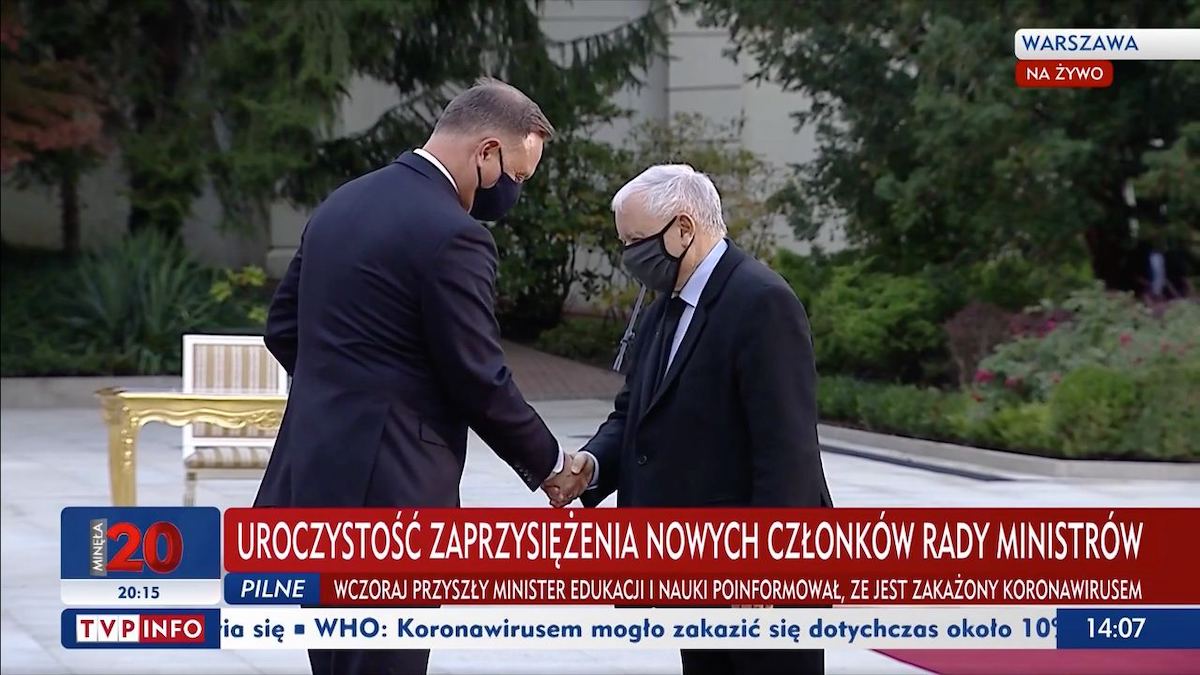 Wicepremier prezes Kaczyński niespecjalnie przejmuje się koronawirusem i procedurami 