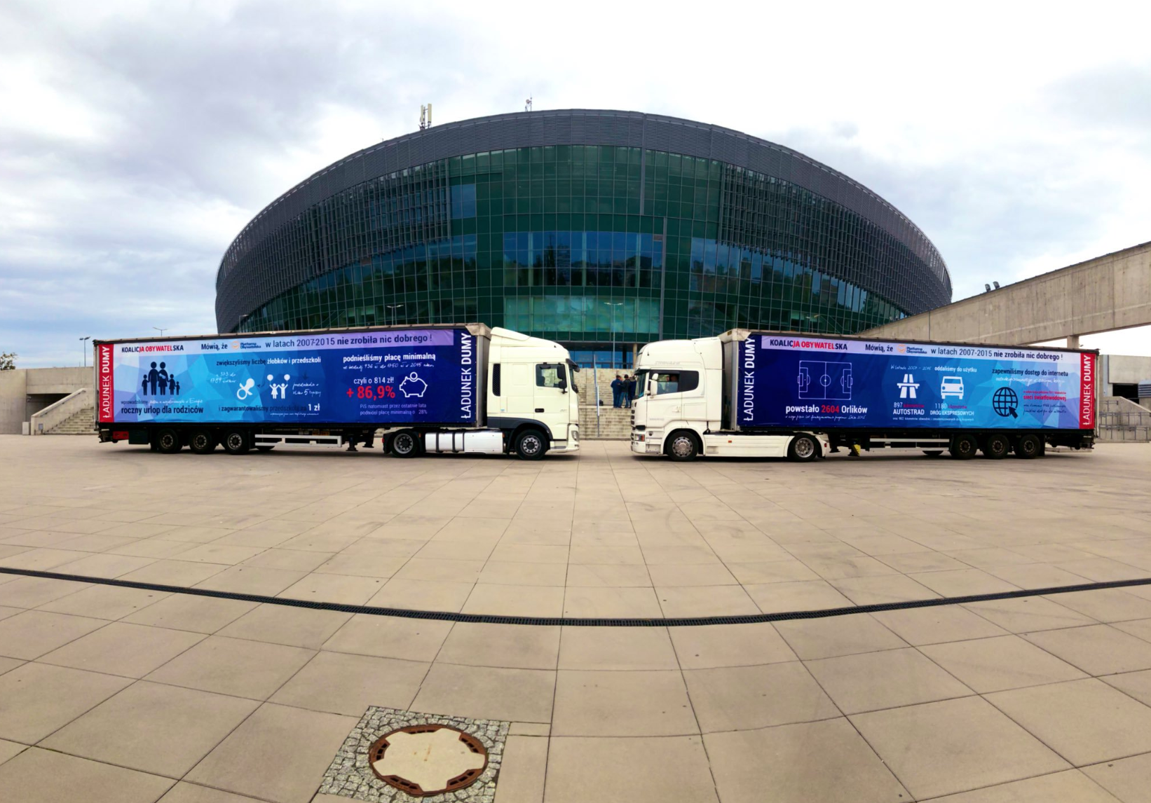 Koalicja Obywatelska odpowiada na "cysterny wstydu" "ładunkami dumy"