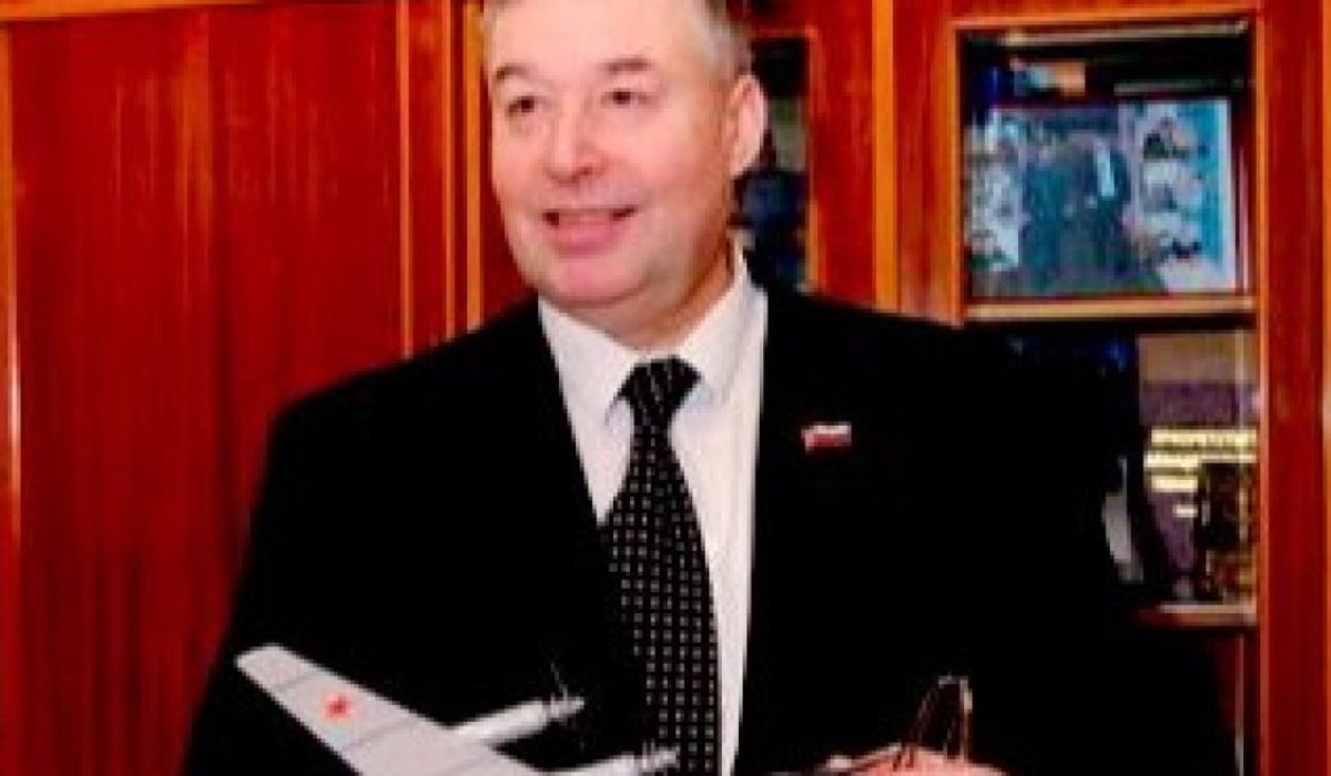 Moskwa: kolejny tajemniczy zgon, szef Moskiewskiego Instytutu Lotniczego, spadł ze schodów z kilku kondygnacji