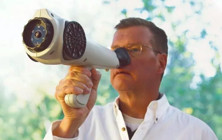 Michigan: mecha-trąby pomogą policji wywąchać marihuanę na odległość