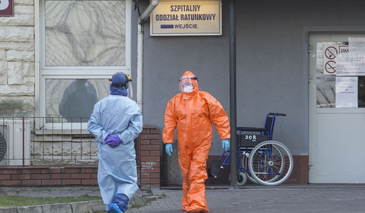 Badanie: ponowne zakażenie koronawirusem jest nie tylko możliwe, ale też dużo groźniejsze