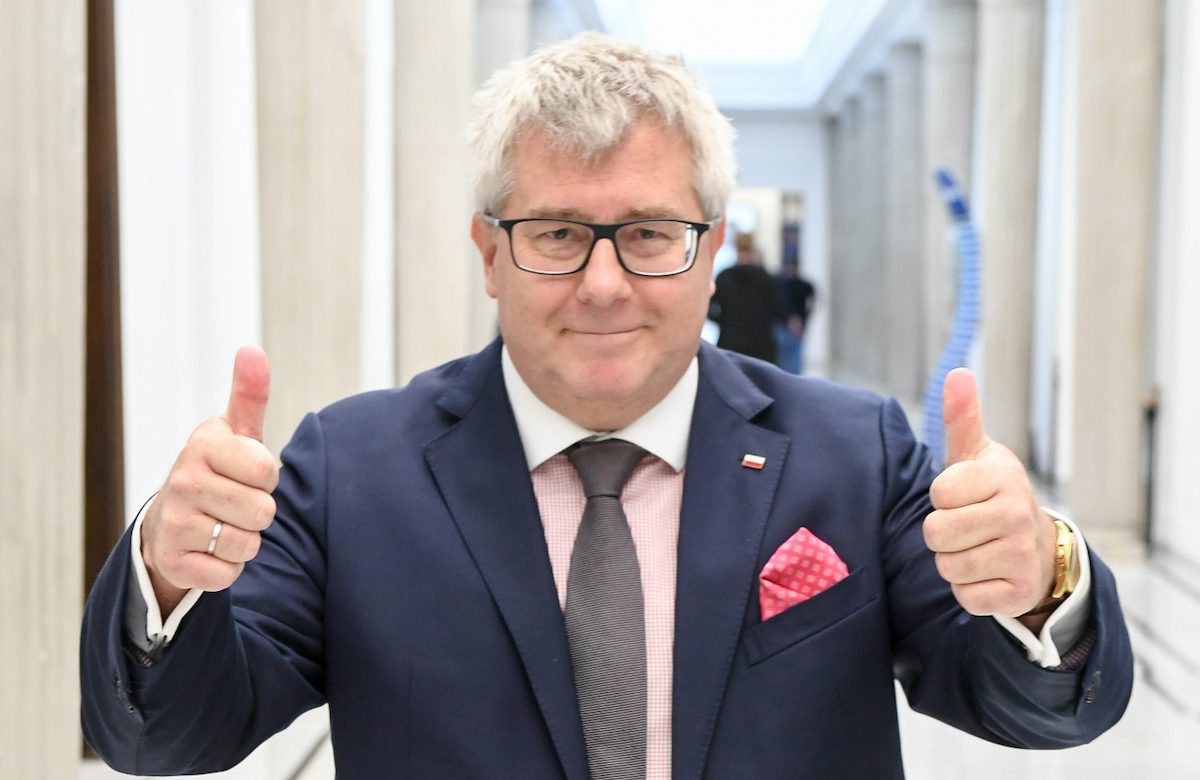 Europoseł z PiS był tak zapracowany, że wg jego rozliczeń spędzał w Brukseli kwadrans dziennie