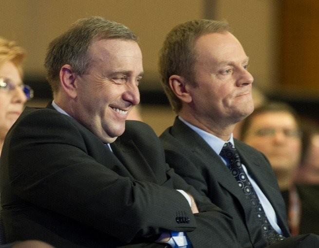 SE: skandal w PO. Po odejściu Schetyny zniknęła lodówka i papierośnica na cygara