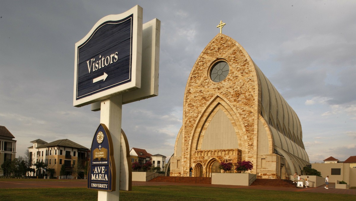 USA: założyciel Domino's Pizza zakłada miasto dla katolików, ma się nazywać Ave Maria