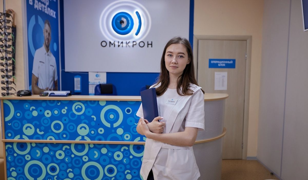 Rosja: właściciel sieci klinik Omikron chce się sądzić z WHO za nazwę mutacji wirusa, która szkodzi jego marce
