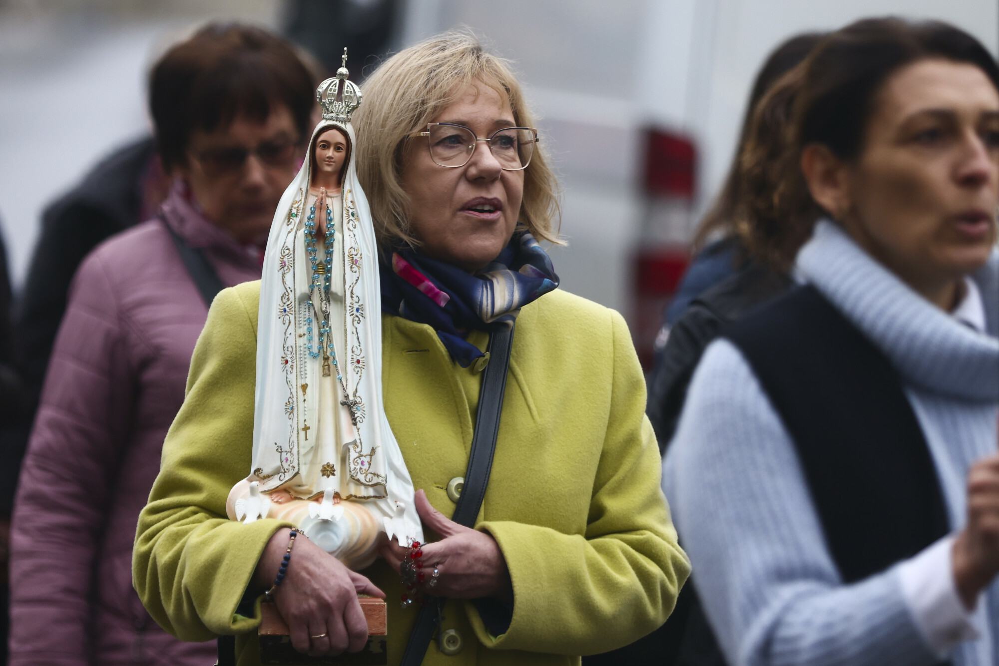 Z okazji Wszystkich Świętych Barbara Nowak straszyła w Radiu Maryja ekologizmem, 250 płciami i demoralizacją