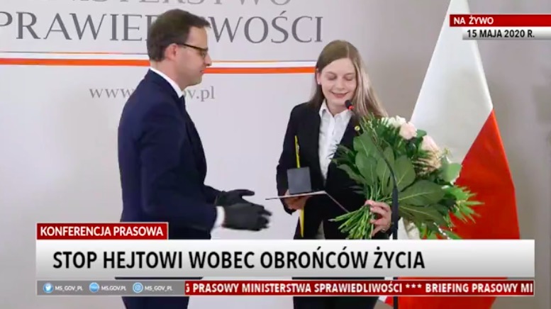 Zuzanna Wiewiórka dostała medal od ministra sprawiedliwości za determinację i odwagę