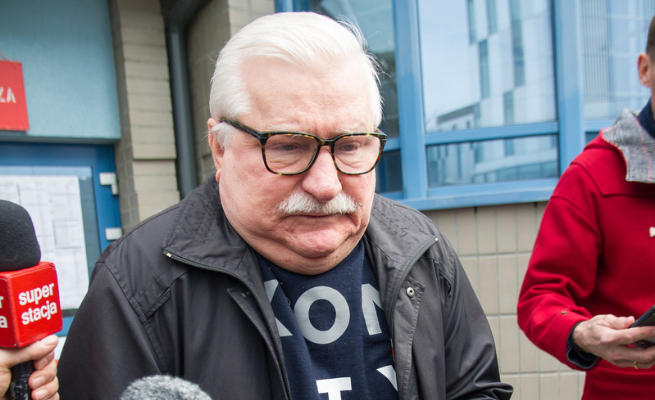 Wałęsa dostał list z nabojem i groźbą śmierci