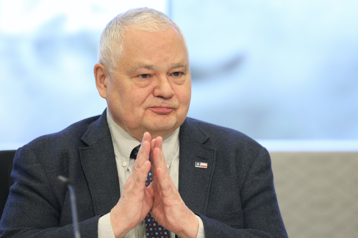 Prezes NBP wesoło zapowiada: w ciągu 10 lat przegonimy Włochy, poziom Niemiec za 20-25 lat