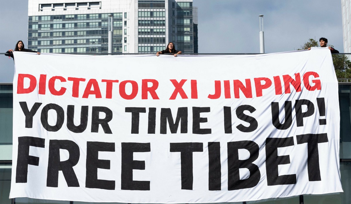 Chiny udają, że nie ma Tybetu i coraz częściej używają nazwy Xizang