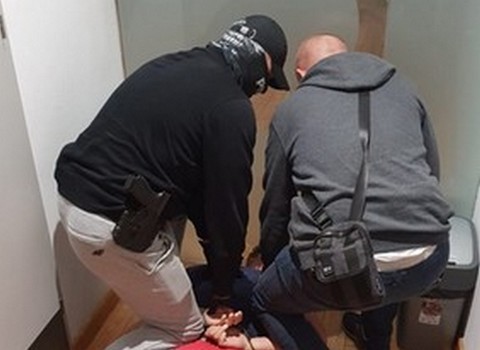 Poszukiwany zadzwonił na policję i powiedział, że nigdy go nie złapią. Złapali go