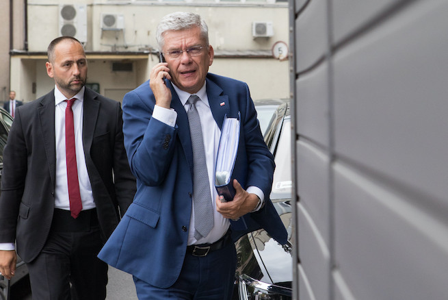 TVN24: Karczewski zarobił 400 tys. zł na dyżurach w szpitalu, w którym formalnie był na urlopie