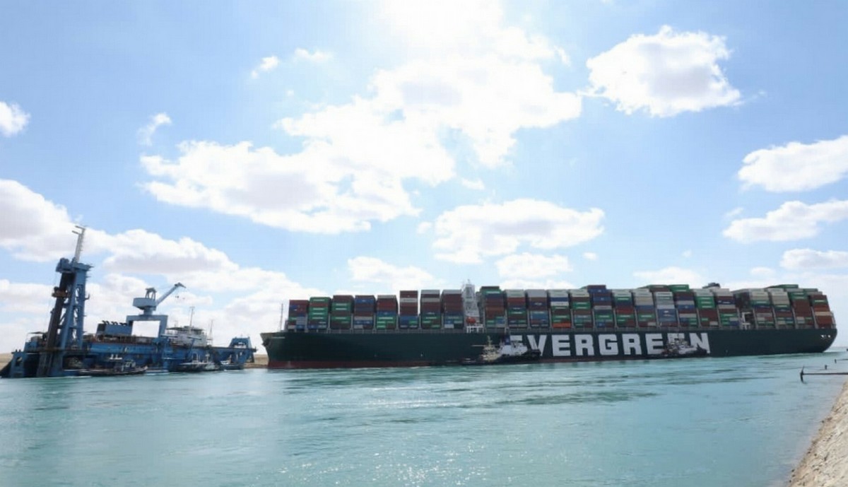 Kanał Sueski elegancko odblokowany i sytuacja wróciła do normy