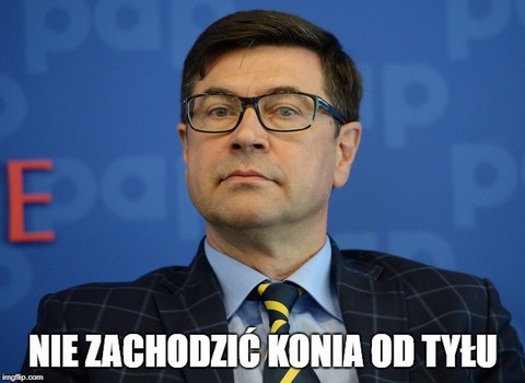 
Prezes stadniny w Michałowie, który kopnął operatora TVN24, odwołany
