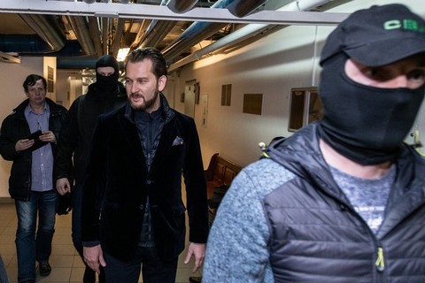 Wydawca "Wprost" i "Do Rzeczy" po wyjściu z aresztu: zostałem zgw*łcony przez prawo