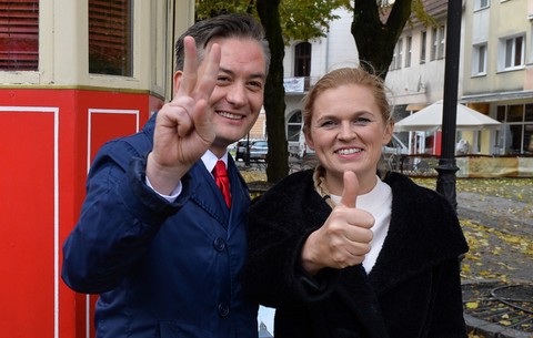 Biedroń o Nowackiej w TOK FM: "Tresowana przez was"