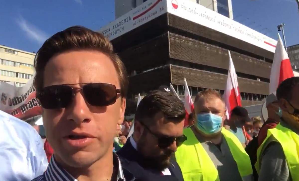 Hodowcy norek, politycy i Agrounia protestują przeciwko "piątce Kaczyńskiego"