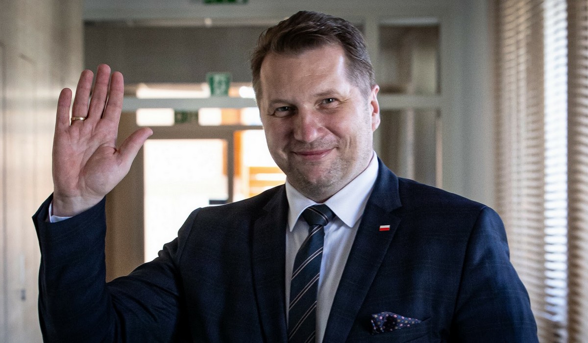 Minister Czarnek jest całkowicie pewny, że nauczanie zdalne nie wróci do szkół