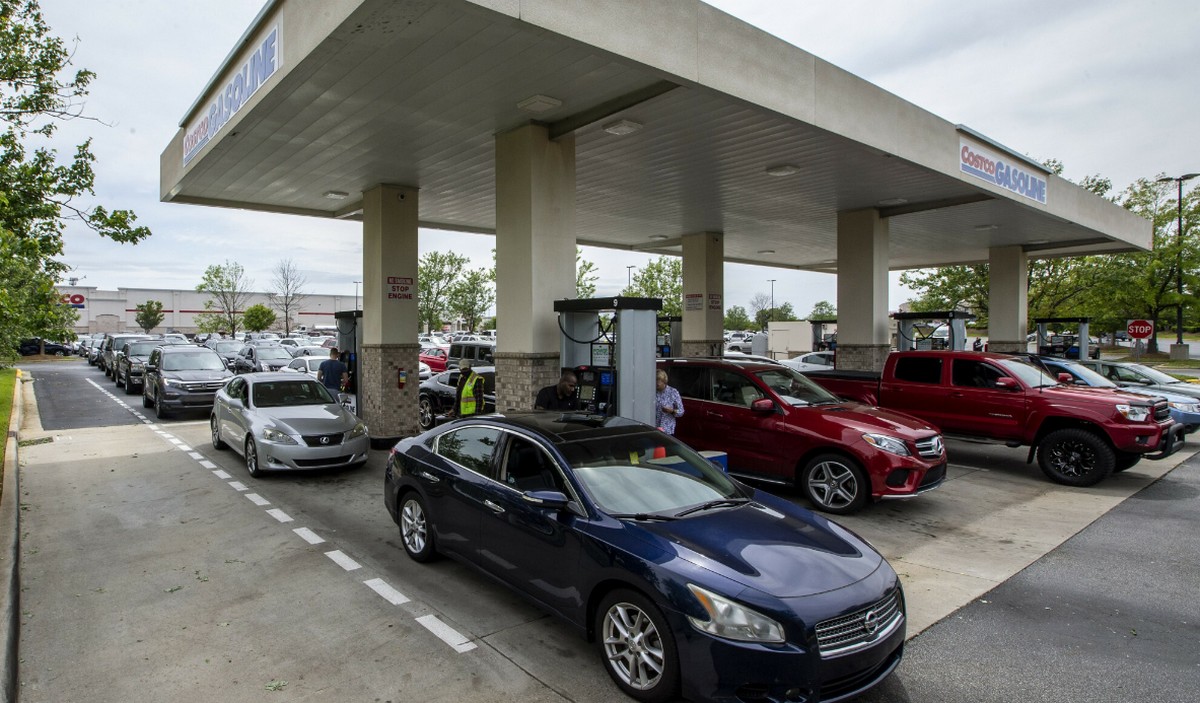 USA: atak hakerów spowodował brak paliwa na ponad 1000 stacjach, kierowcy spanikowali