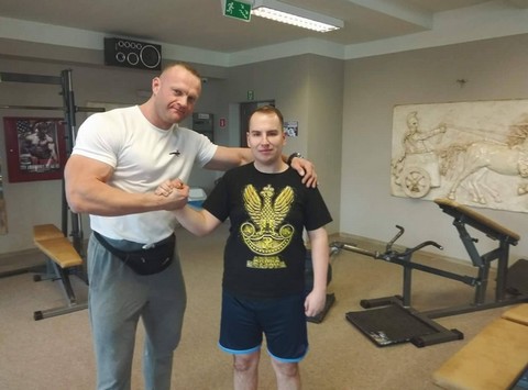 Andruszkiewicz: jestem śledzony, ktoś robi mi zdjęcia, to mogą być służby