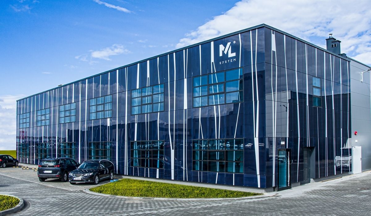 Polska firma produkuje już "fotowoltaiczne szyby" i niebawem trafią na rynek skandynawski