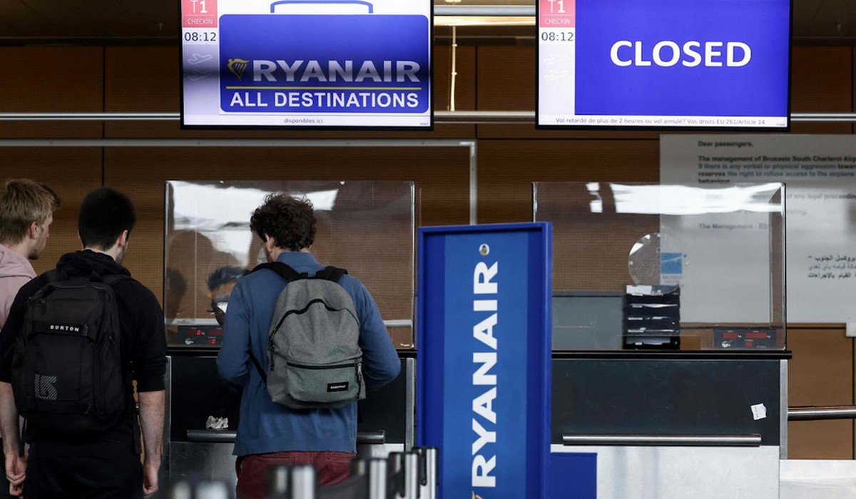 Hiszpania: piloci i załogi Ryanaira zaczęli kolejny strajk, może potrwać do stycznia 2023 roku