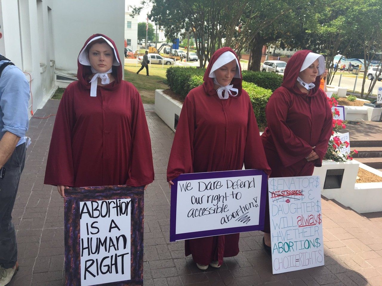 Alabama: do 99 lat więzienia dla lekarza, który wykona aborcję