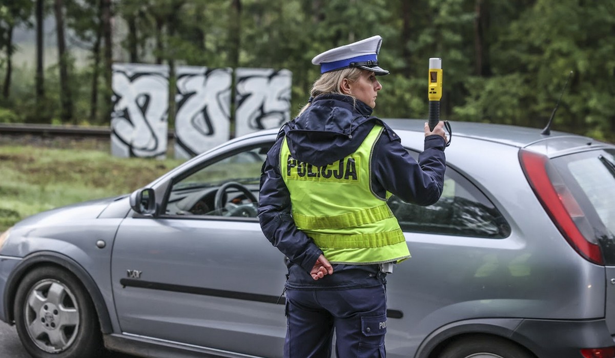 Policja zatrzymała pijaniutkiego jak księciunio kierowcę, okazało się, że jest prokuratorem