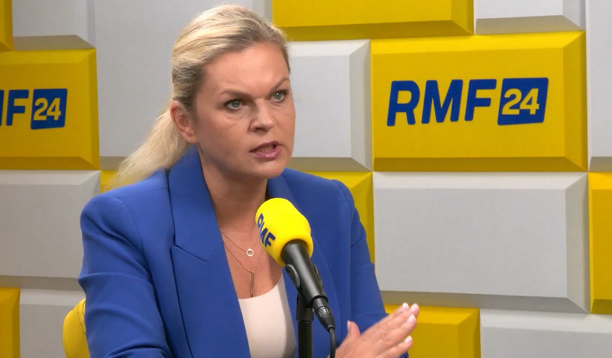 Minister Nowacka: albo będziemy uczyć o zdrowiu, albo będą się dowiadywać z filmów dla dorosłych