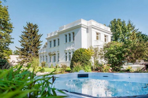 Co kupują bogaci w Warszawie? Na przykład taki dom za 15 milionów