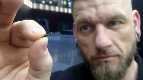 Już 4 tysiące Szwedów wszczepiło sobie chipy pod skórę