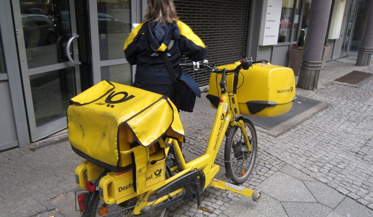 Niemcy: listonosz nie dostarczył około 700 przesyłek wyborczych
